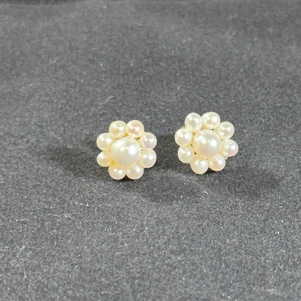 14K Seed Pearl Flower‎ Stud Earrings Small Dainty Cluster Pearls Bridal Classic